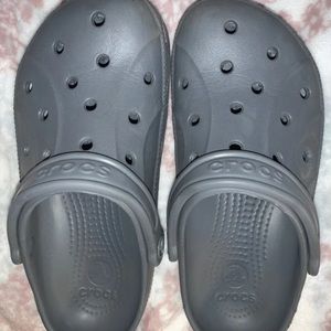 Grey Crocs size 6